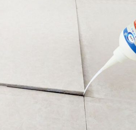 筠连瓷砖空鼓维修公司分享卫生间瓷砖脱落的原因可能有以下几点